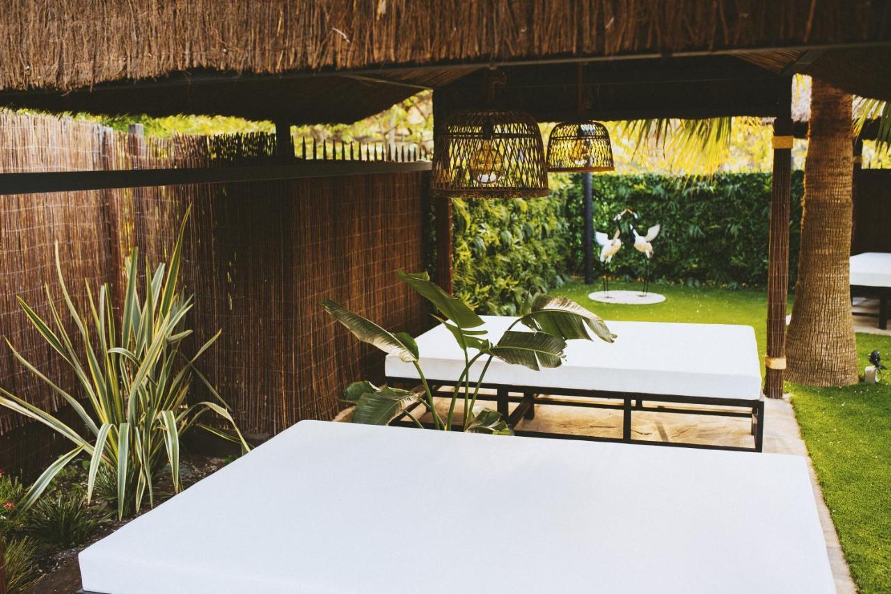 Caribbean Home Montcada i Reixac Exterior photo
